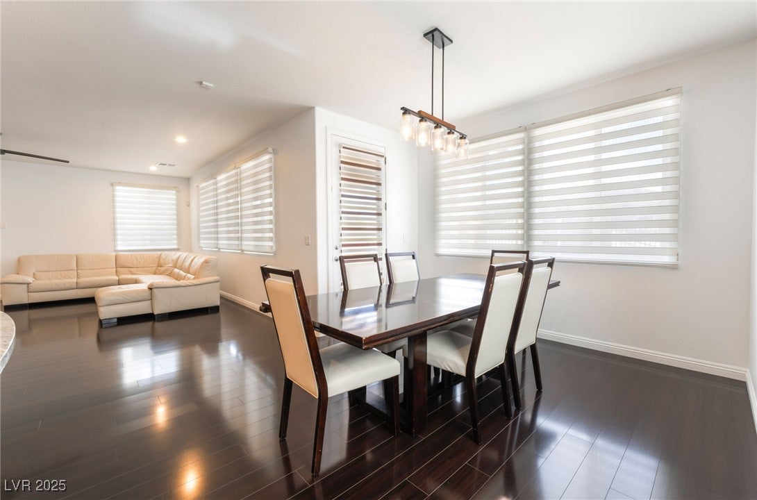 Las Vegas, Nevada, 89135, United States, 3 Bedrooms Bedrooms, ,3 BathroomsBathrooms,Residential,For Sale,1977771