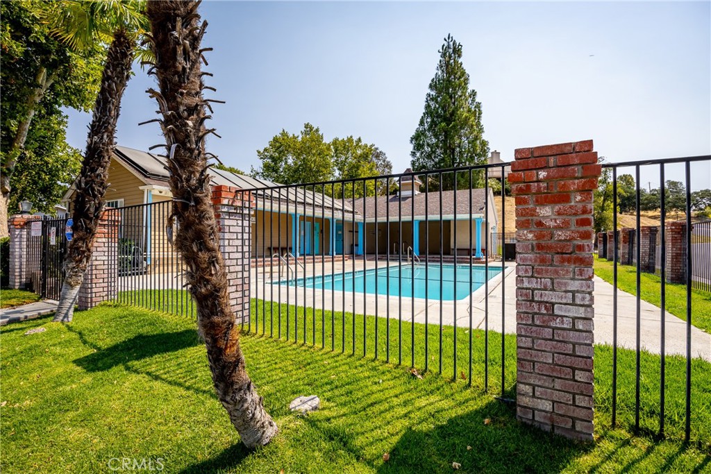 Paso Robles, California, 93446, United States, 2 Bedrooms Bedrooms, ,2 BathroomsBathrooms,Residential,For Sale,1977542