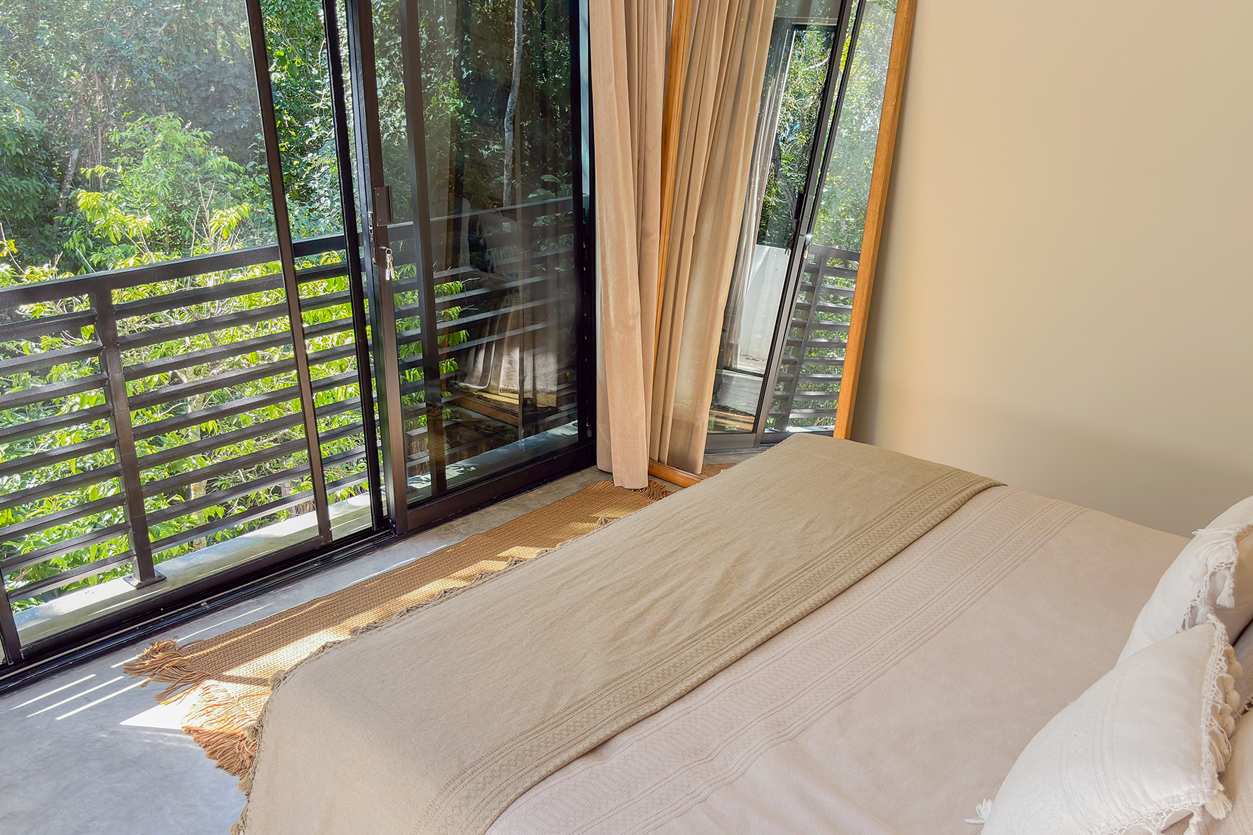 Villa Altaire Gated Community - 物件實景