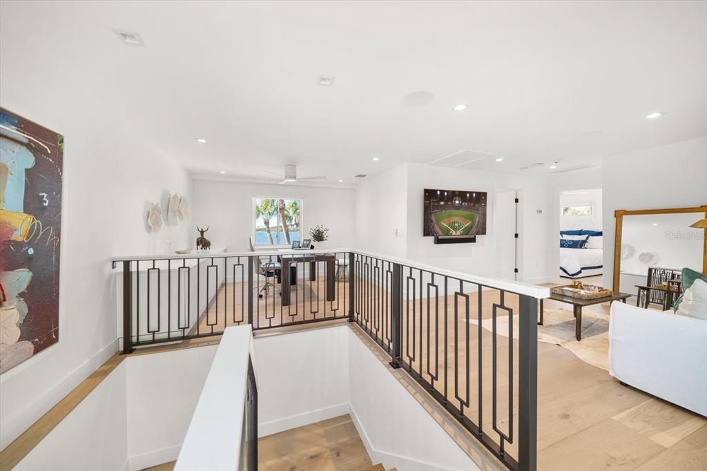 Largo, Florida, 33770, United States, 3 Bedrooms Bedrooms, ,4 BathroomsBathrooms,Residential,For Sale,1989168