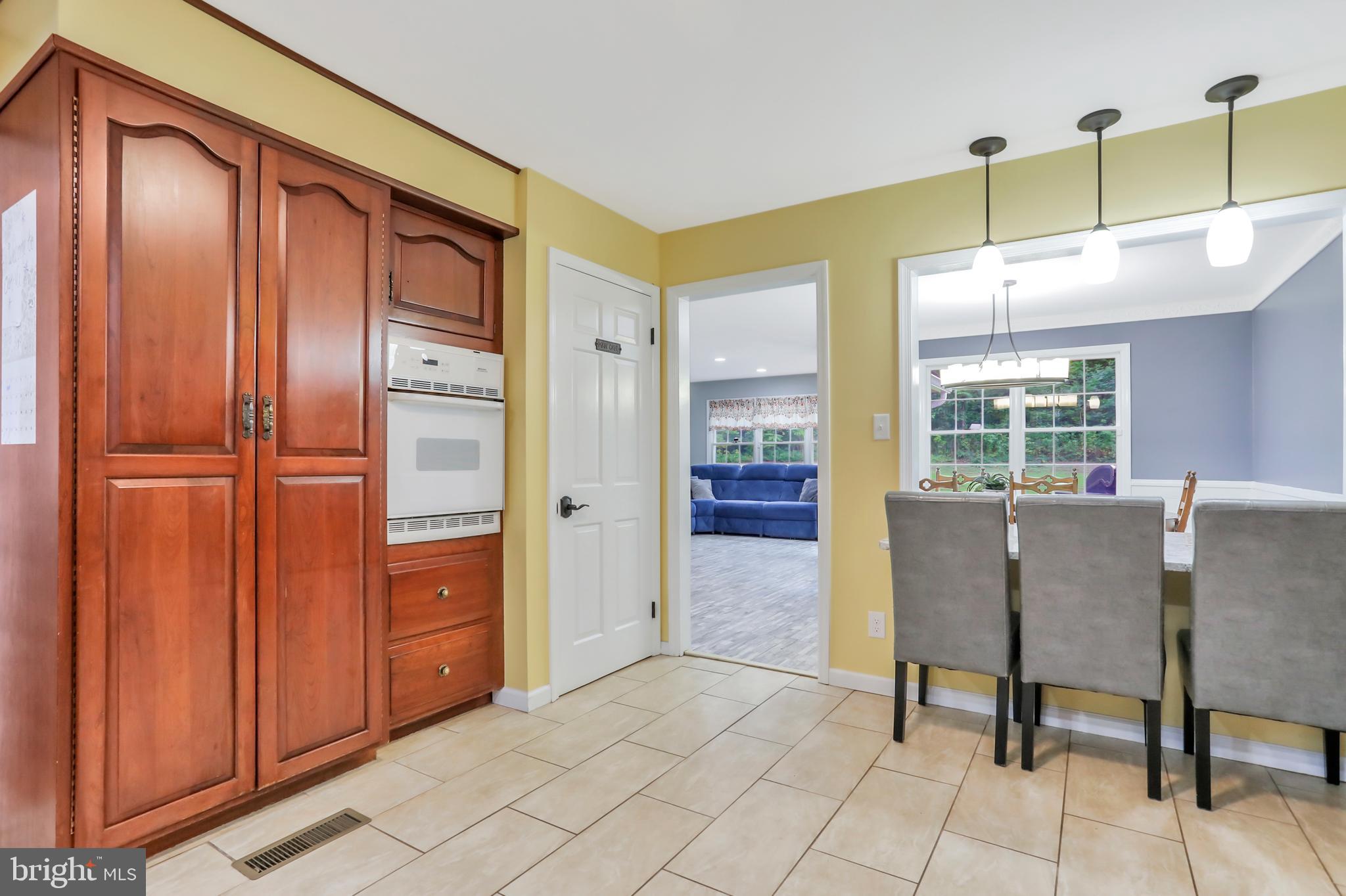 Mercersburg, Pennsylvania, 17236, United States, 4 Bedrooms Bedrooms, ,3 BathroomsBathrooms,Residential,For Sale,1978104