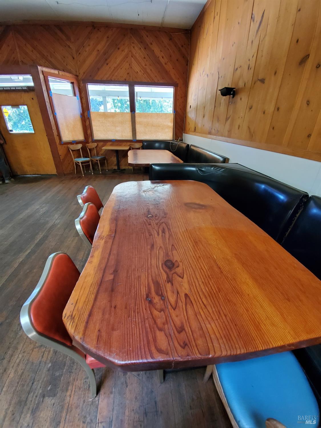 Boonville, California, 95415, United States, 4 Bedrooms Bedrooms, ,3 BathroomsBathrooms,Residential,For Sale,1983212