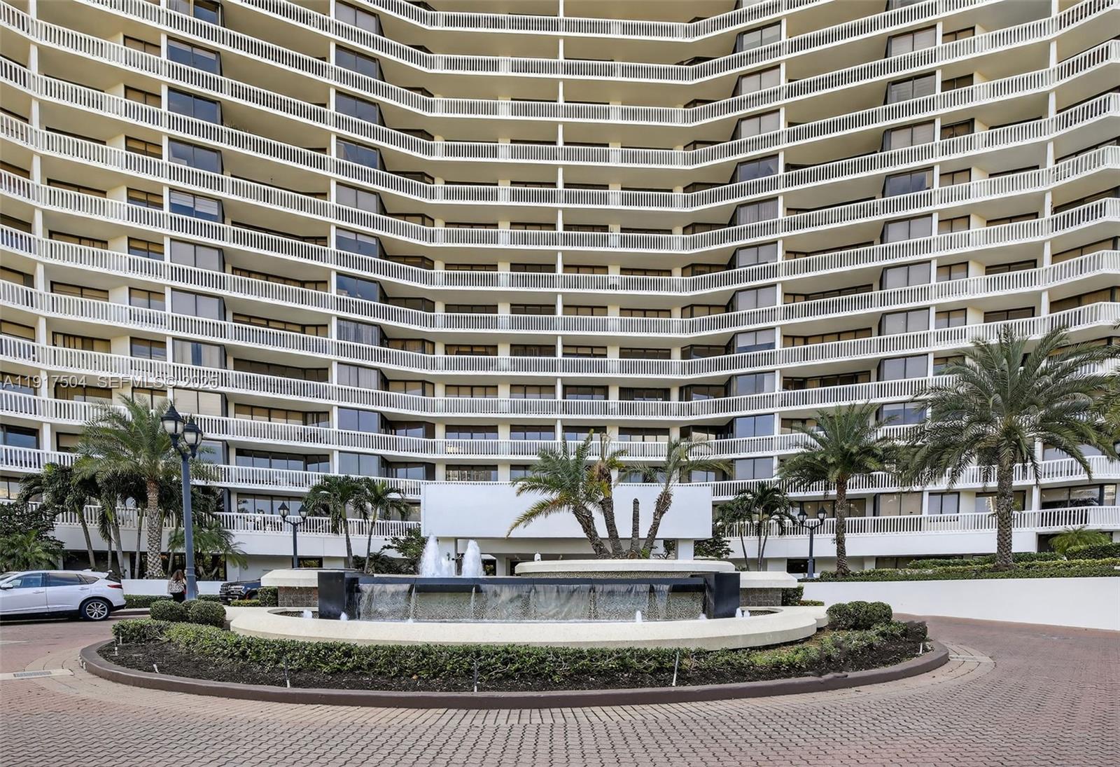 Aventura, Florida, 33160, United States, 3 Bedrooms Bedrooms, ,3 BathroomsBathrooms,Residential,For Sale,1997076