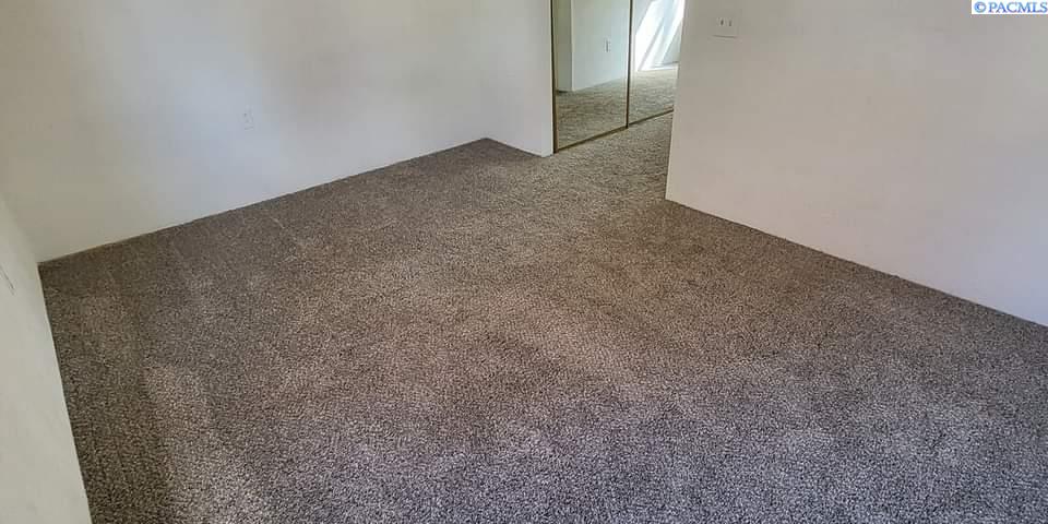 Richland, Washington, 99354, United States, 7 Bedrooms Bedrooms, ,Residential,For Sale,1732054