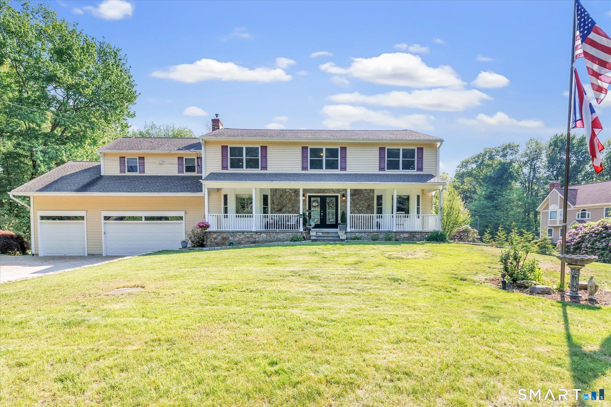 Shelton, Connecticut, 06484, United States, 4 Bedrooms Bedrooms, ,4 BathroomsBathrooms,Residential,For Sale,2049077