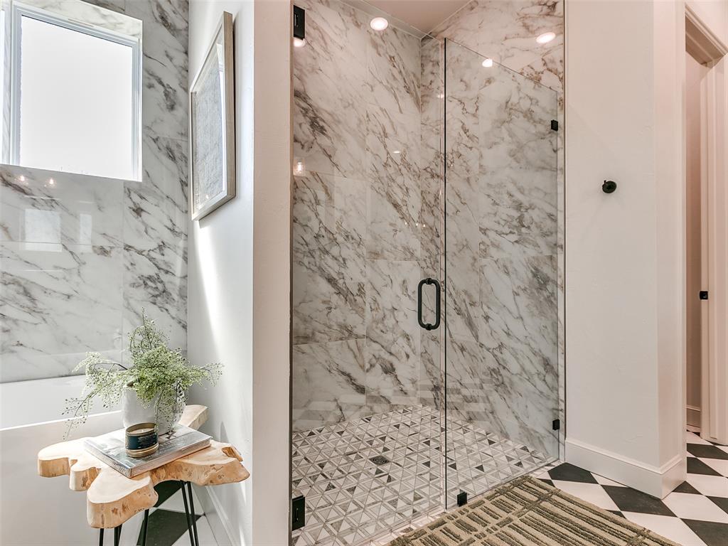 Edmond, Oklahoma, 73025, United States, 4 Bedrooms Bedrooms, ,4 BathroomsBathrooms,Residential,For Sale,1987360