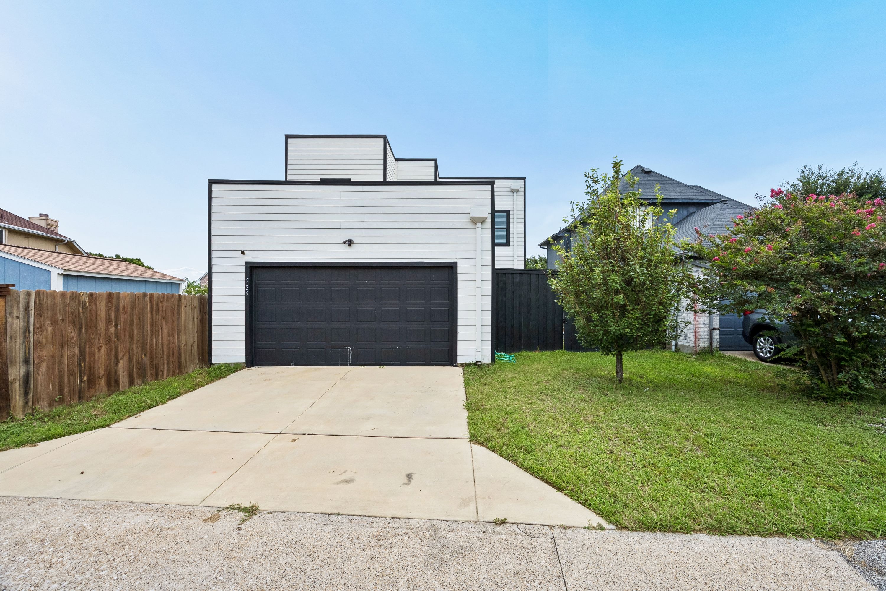  Rare Newer Multi Gen Living with Room to Grow - 物件實景