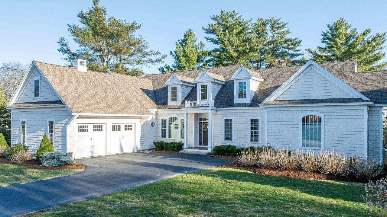 Ogunquit, Maine, 03907, United States, 13 Bedrooms Bedrooms, ,3 BathroomsBathrooms,Residential,For Sale,1777971