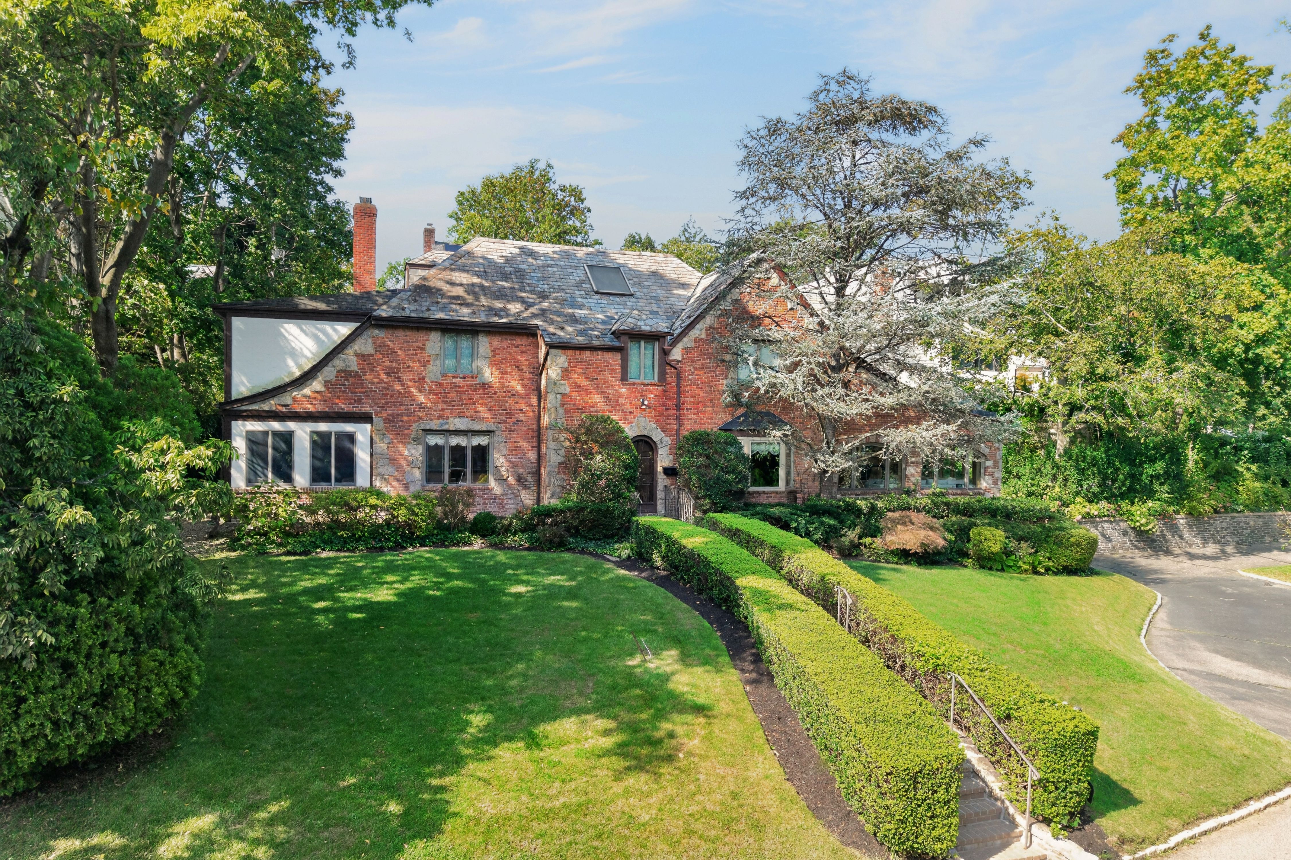  4 Parkwood Drive, Great Neck, NY 11023 - 物件實景