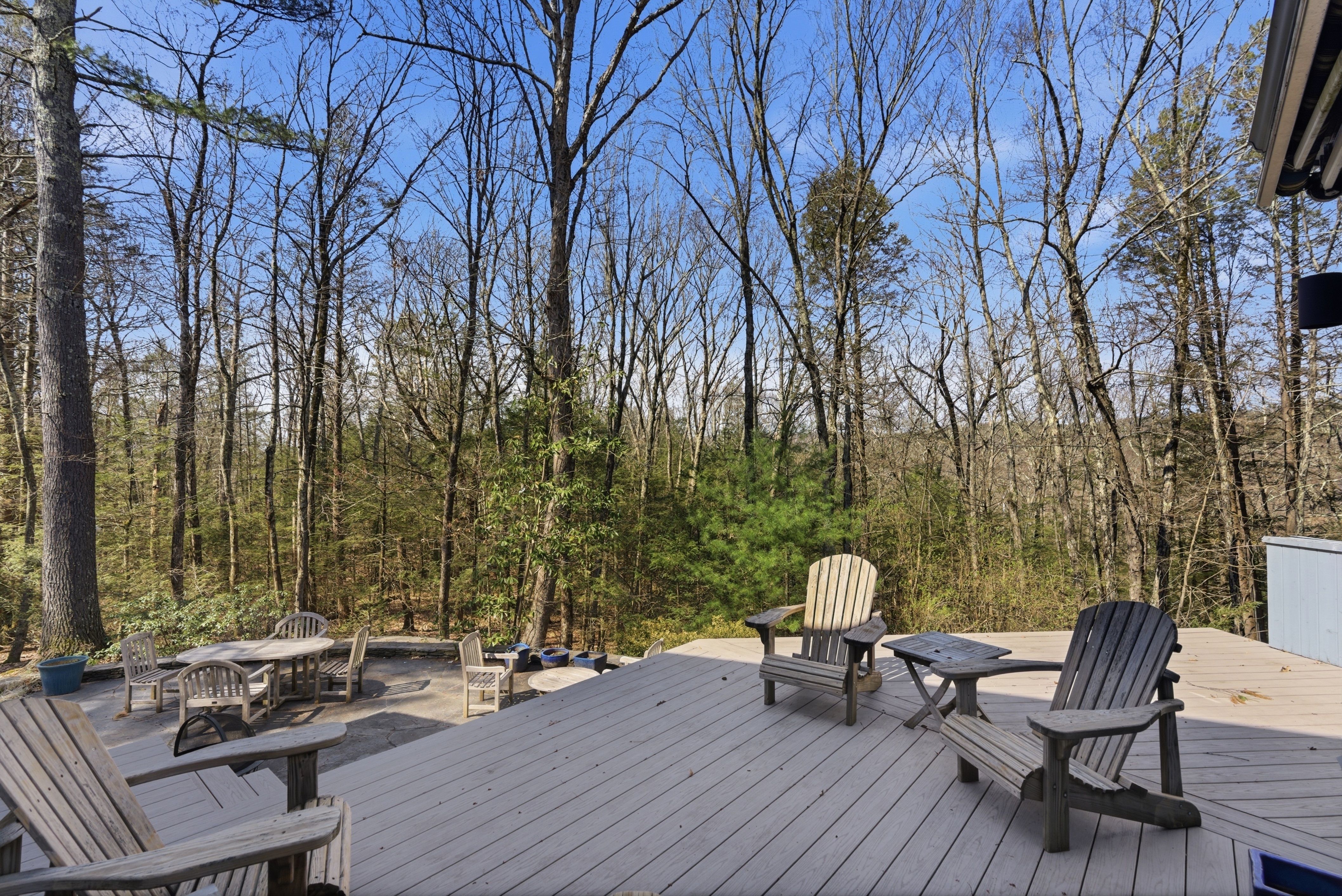  411 Cherry Brook Road - 物件實景