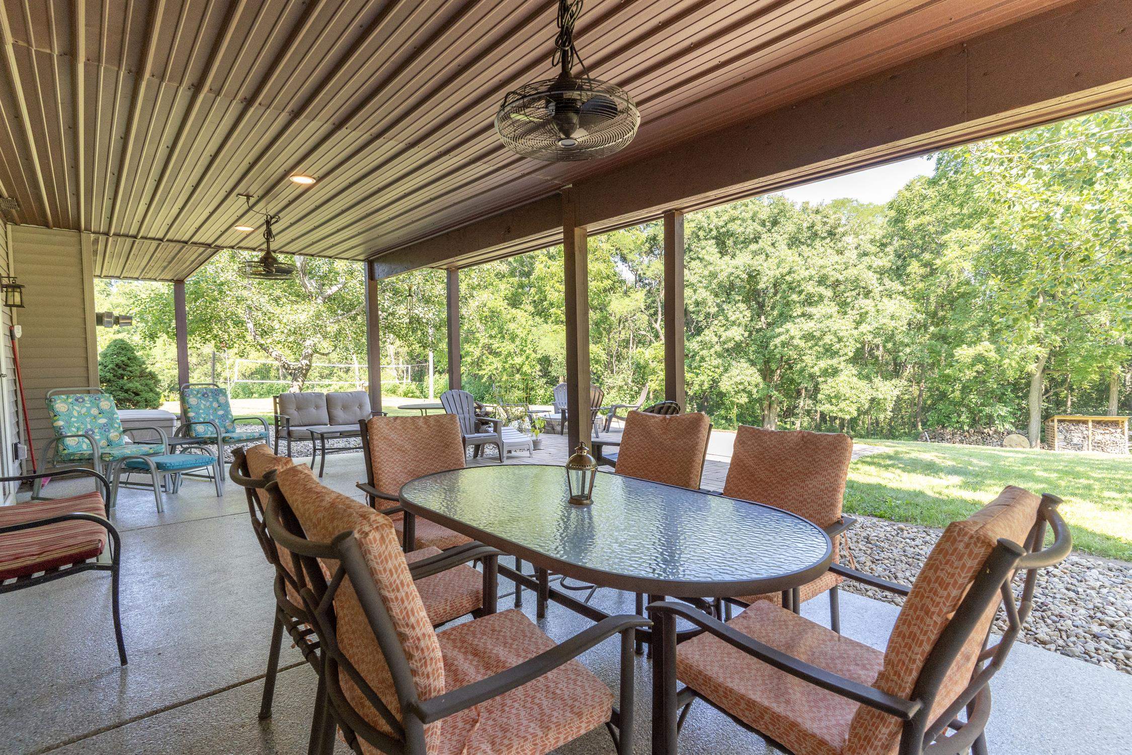 Monticello, Wisconsin, 53570-9520, United States, 4 Bedrooms Bedrooms, ,3 BathroomsBathrooms,Residential,For Sale,2005674