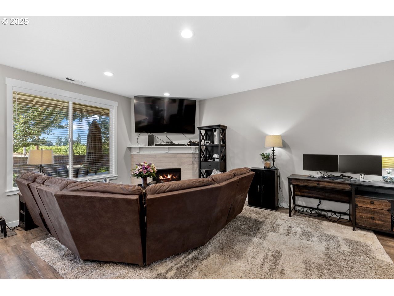 Canby, Oregon, 97013, United States, 3 Bedrooms Bedrooms, ,2 BathroomsBathrooms,Residential,For Sale,1903561