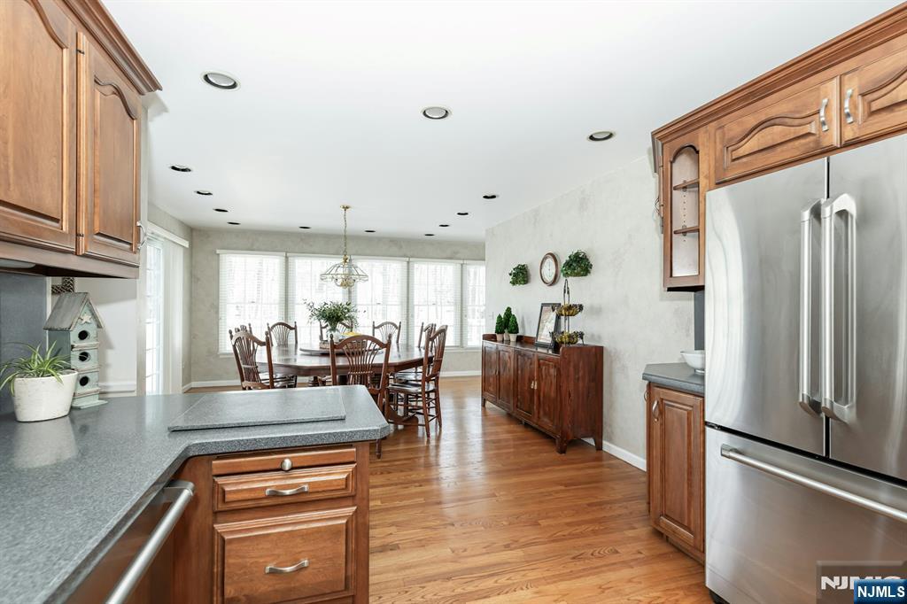 Berkeley Heights, New Jersey, 07922, United States, 6 Bedrooms Bedrooms, ,4 BathroomsBathrooms,Residential,For Sale,1838831
