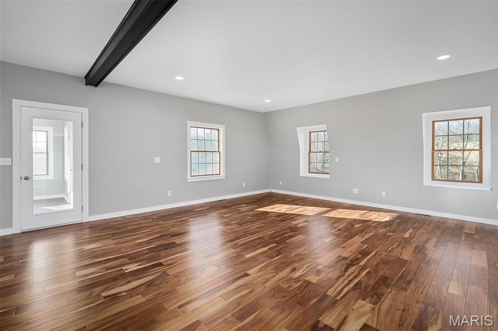 Elsberry, Missouri, 63343, United States, 3 Bedrooms Bedrooms, ,2 BathroomsBathrooms,Residential,For Sale,1828292