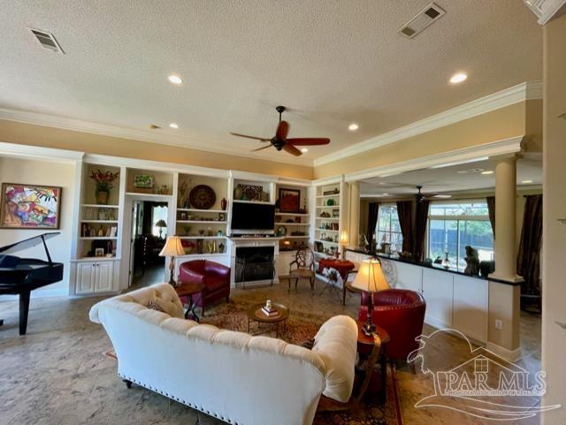 Navarre, Florida, 32566, United States, 3 Bedrooms Bedrooms, ,3 BathroomsBathrooms,Residential,For Sale,1903505