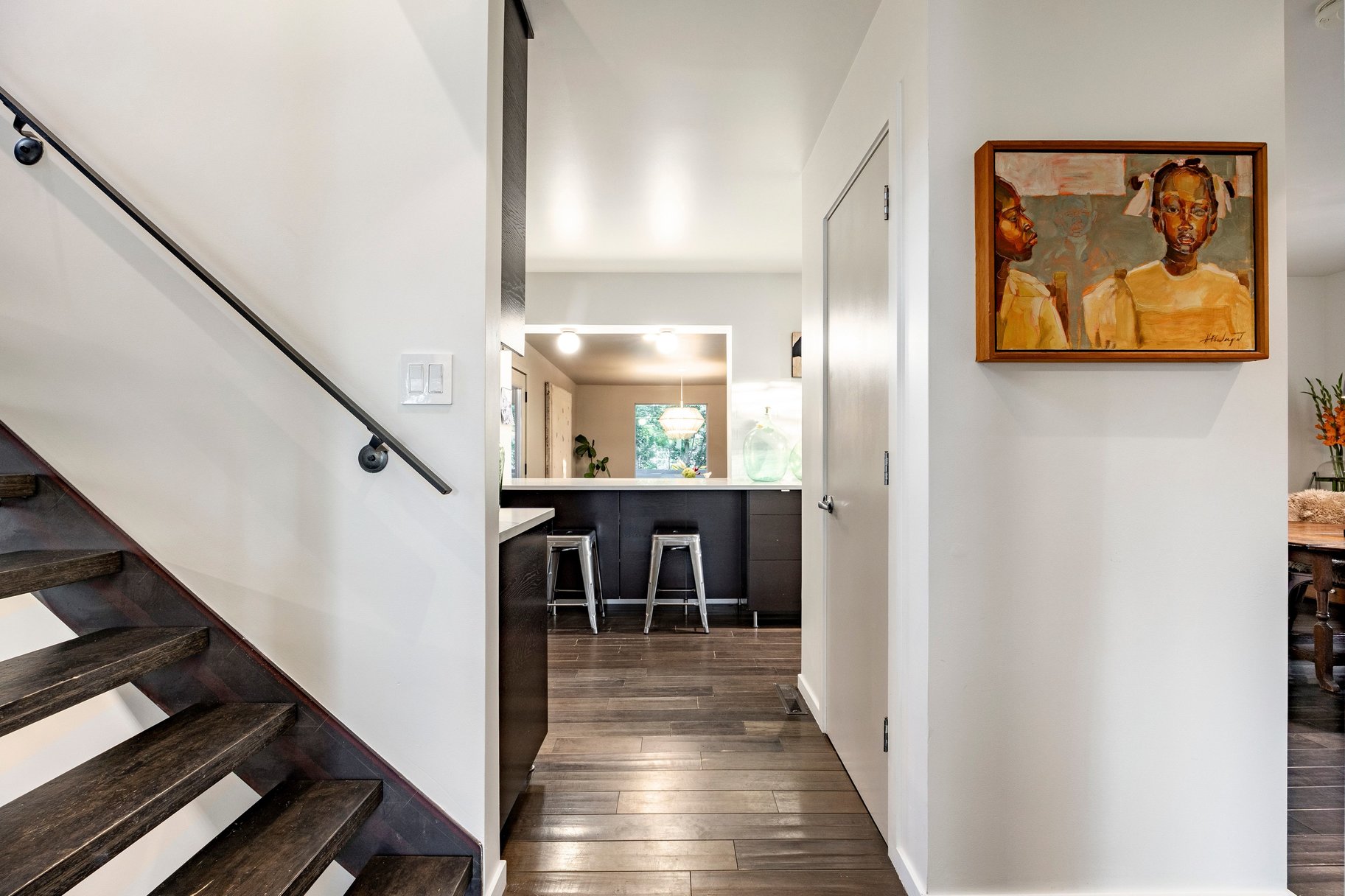  Spacious Millcreek Bungalow with Expansive Backyard & 2-Car Garage - 物件實景