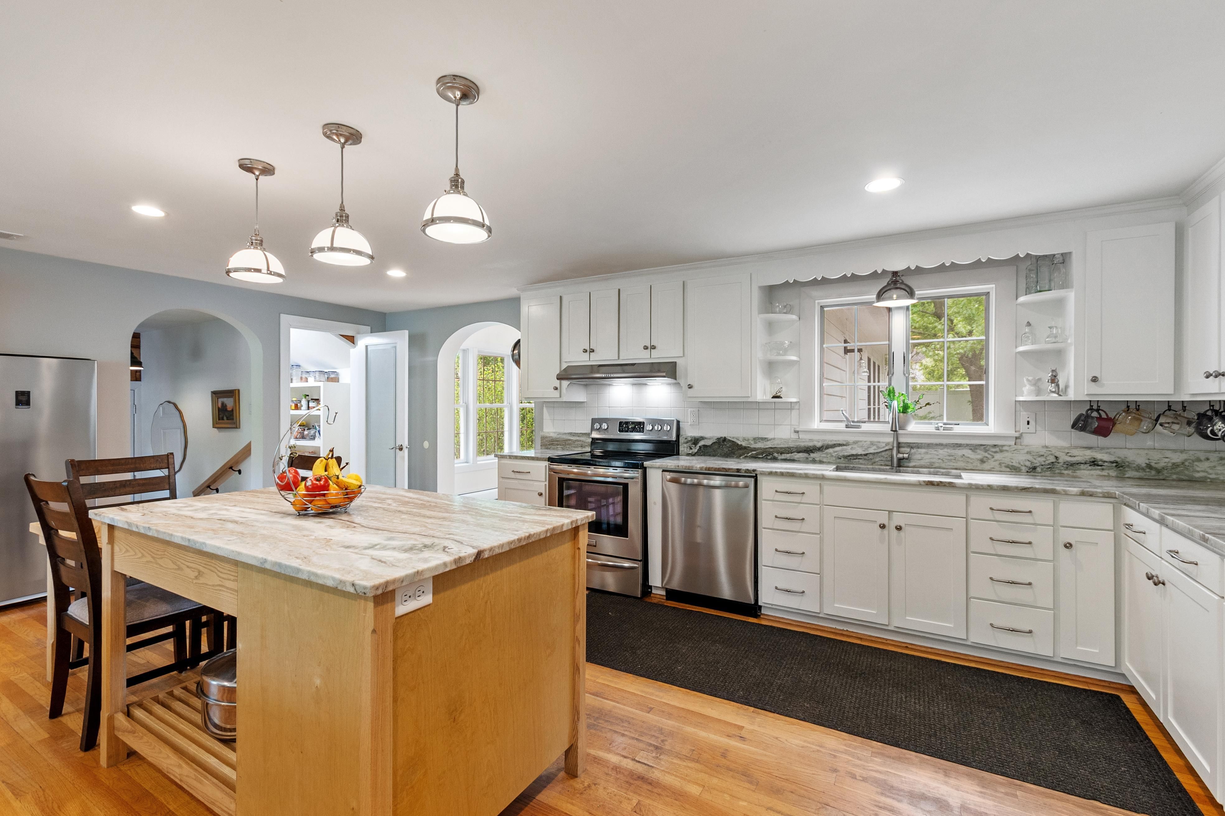  230 Harrington Ave, Concord, MA, 01742 - 物件實景