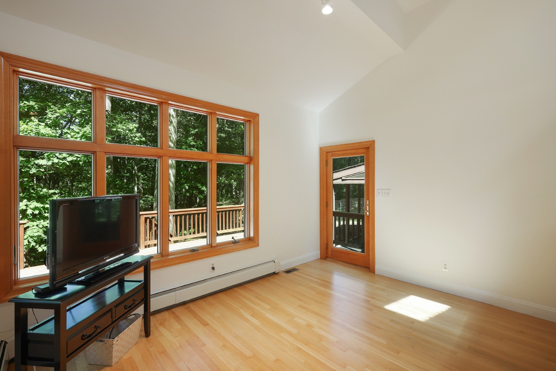  Custom Home Offers Space Versatility and Refined Comfort - 物件實景