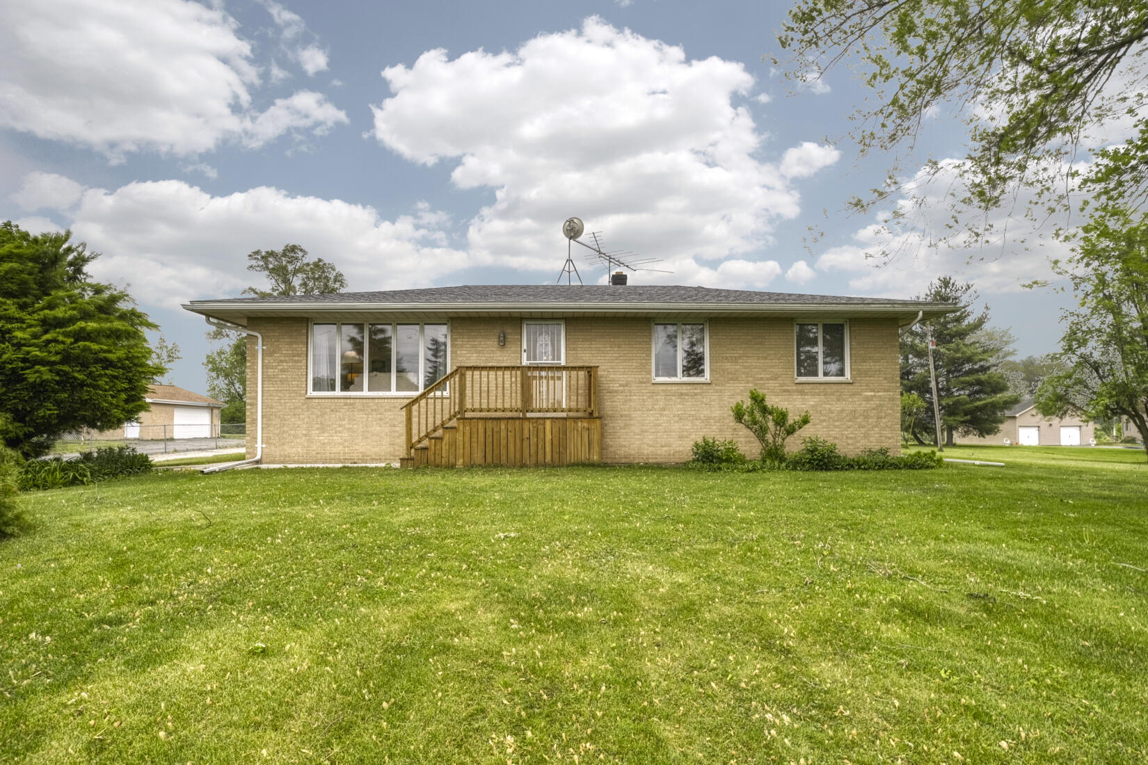 Crown Point, Indiana, 46307, United States, 5 Bedrooms Bedrooms, ,3 BathroomsBathrooms,Residential,For Sale,1928021