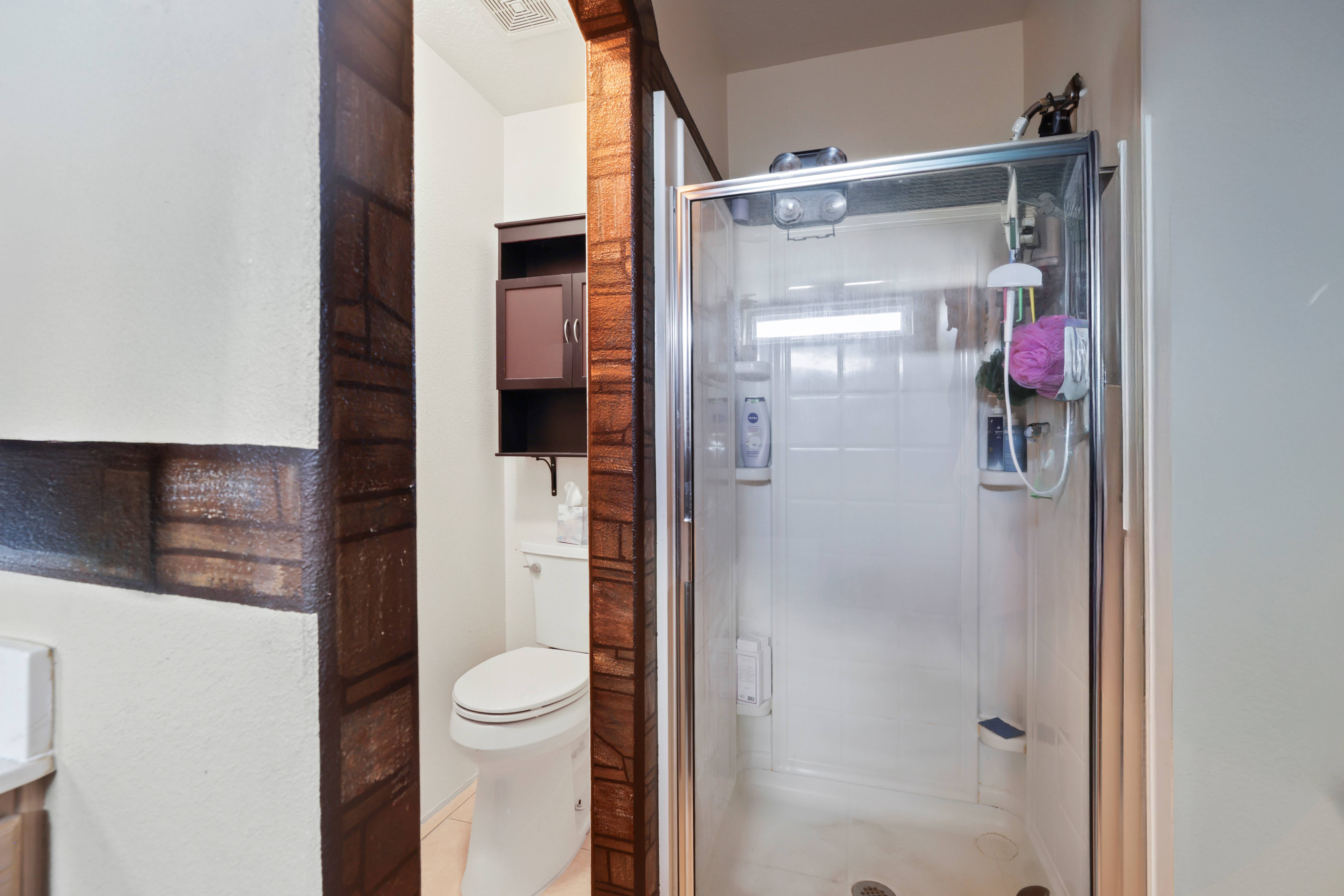 Santa Fe, New Mexico, 87508, United States, 5 Bedrooms Bedrooms, ,3 BathroomsBathrooms,Residential,For Sale,1977454