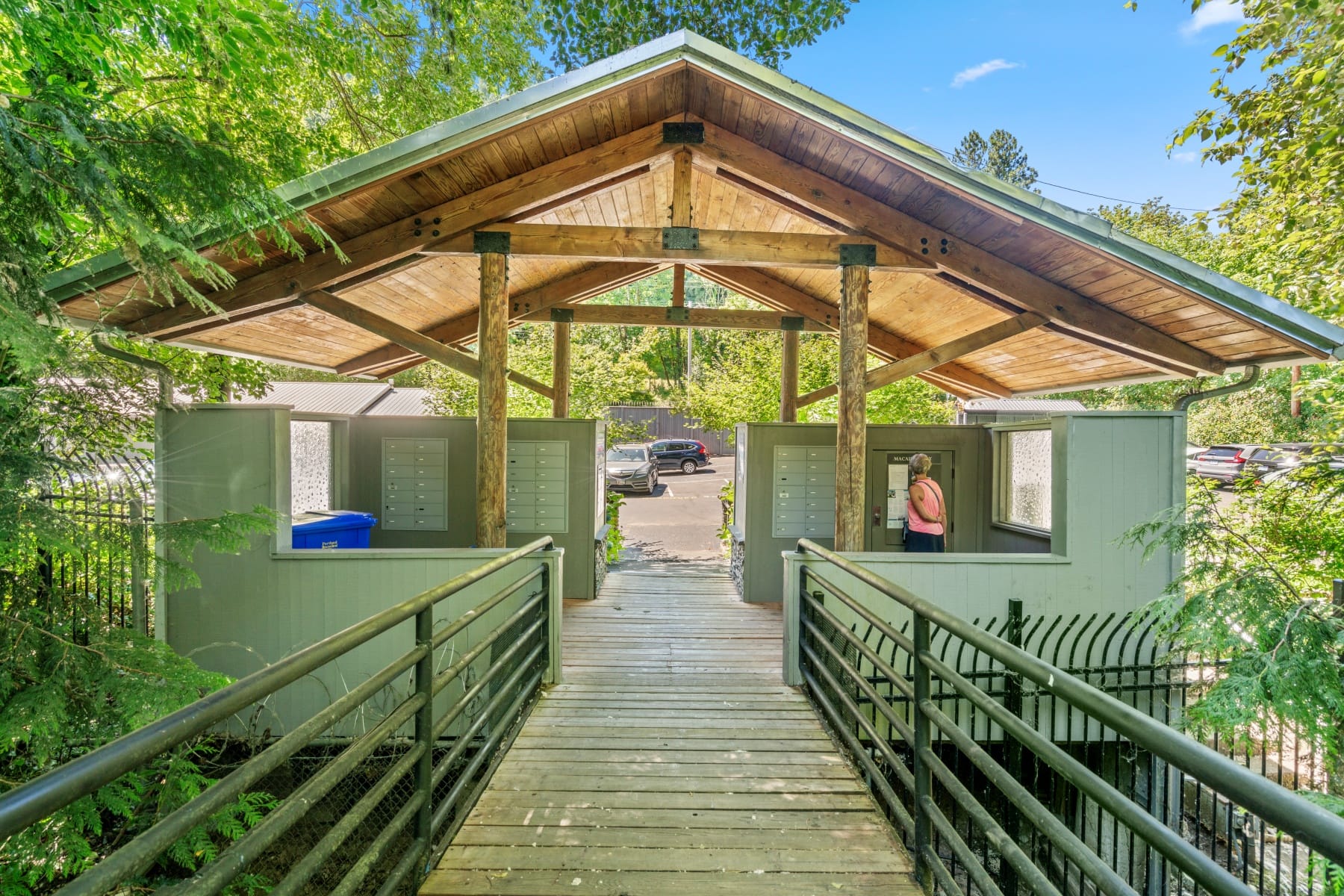  7720 S Macadam AVE Portland, OR 97219 - 物件實景