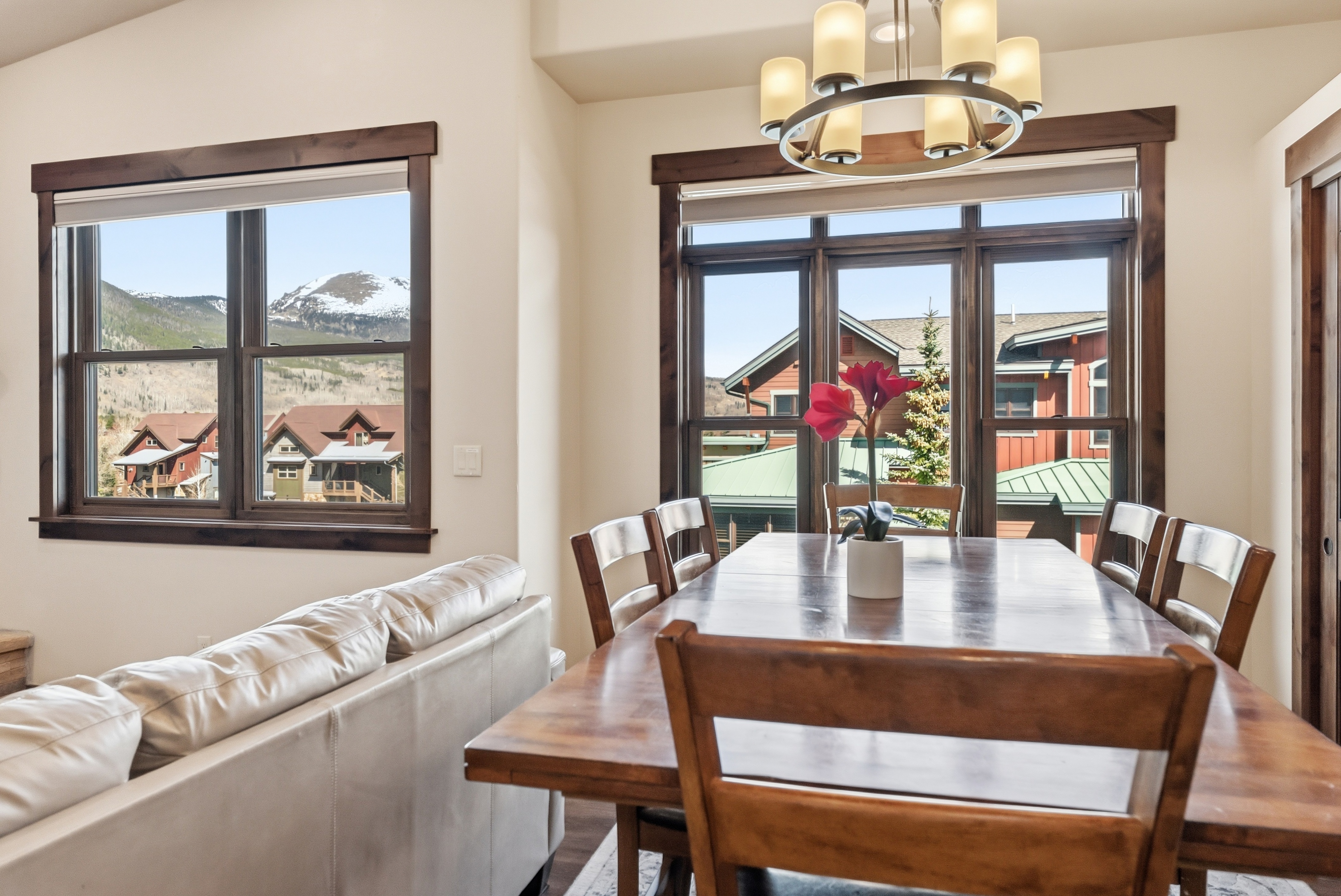  318 S 8th Avenue, Frisco, CO, 80443 - 物件實景