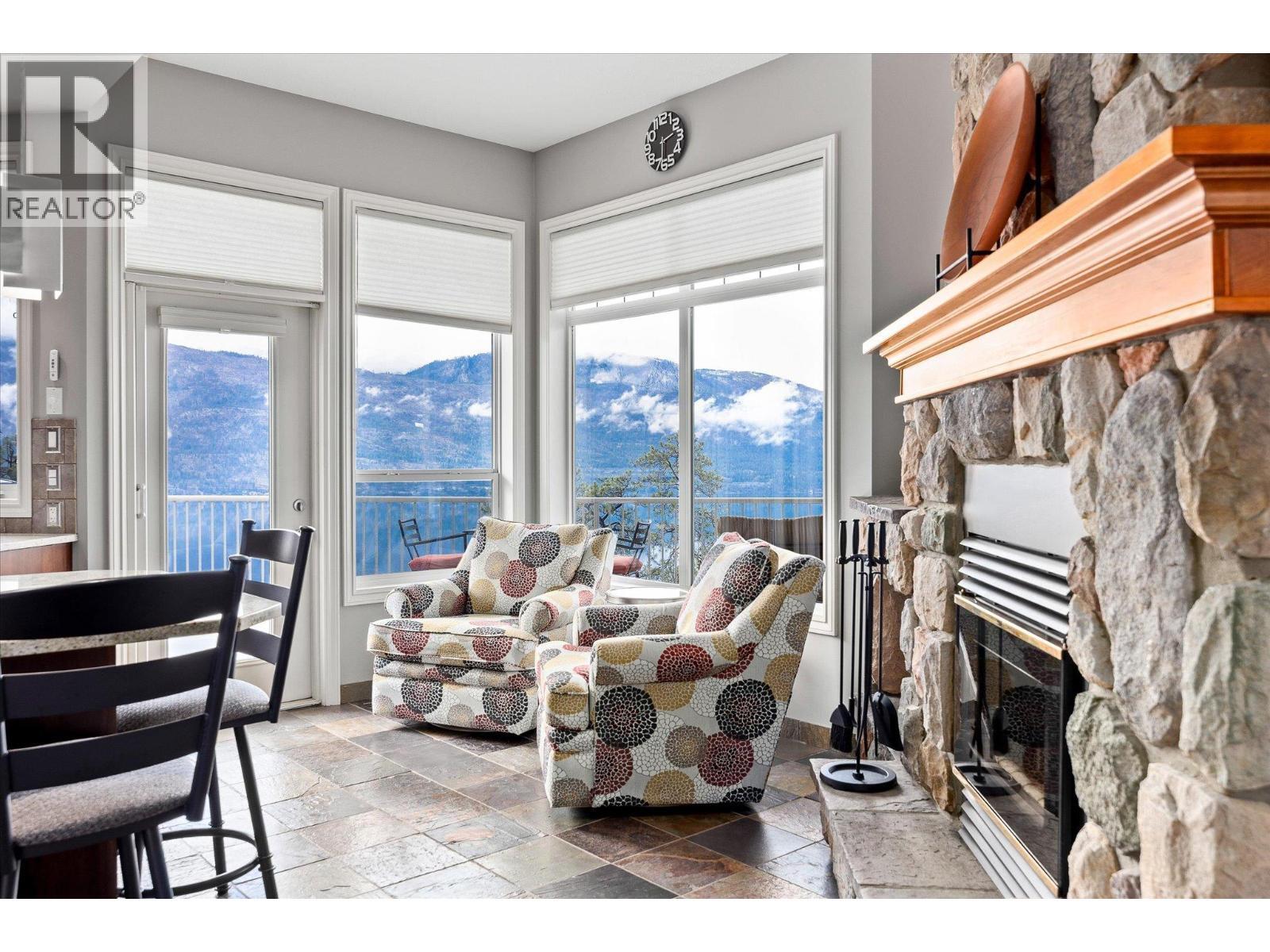 LAKE COUNTRY, British Columbia, V4V 2K7, CA, 4 Bedrooms Bedrooms, ,4 BathroomsBathrooms,Residential,For Sale,1960852