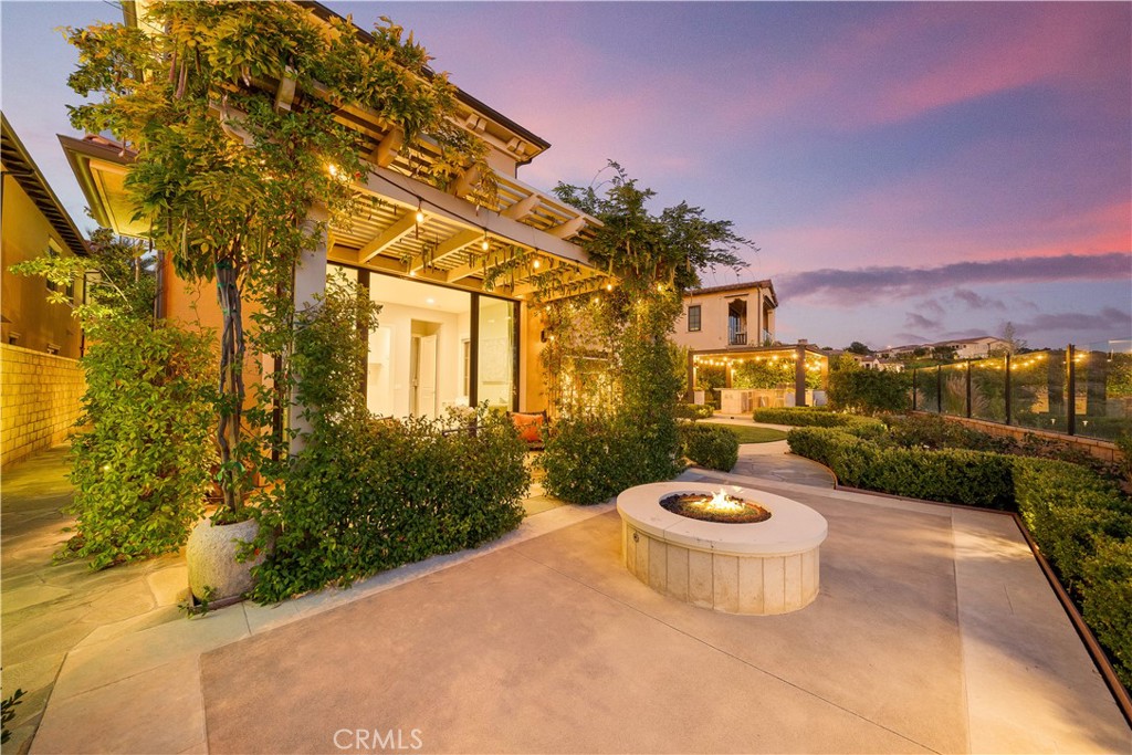 Irvine, California, 92602, United States, 5 Bedrooms Bedrooms, ,6 BathroomsBathrooms,Residential,For Sale,1982881