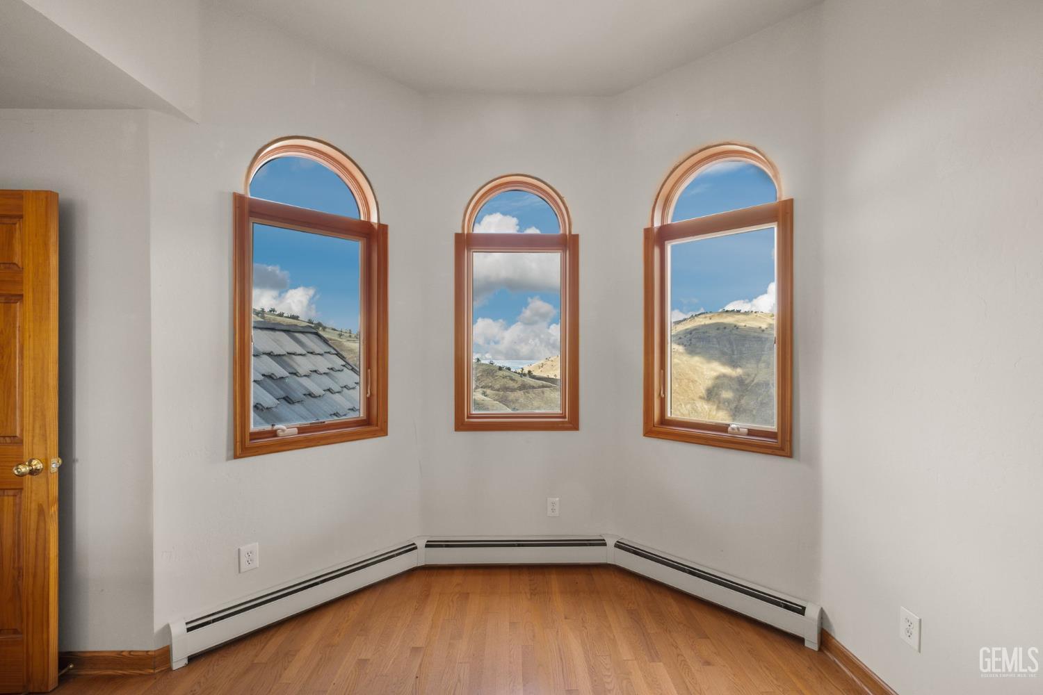 Lebec, California, 93243, United States, 3 Bedrooms Bedrooms, ,3 BathroomsBathrooms,Residential,For Sale,1999021