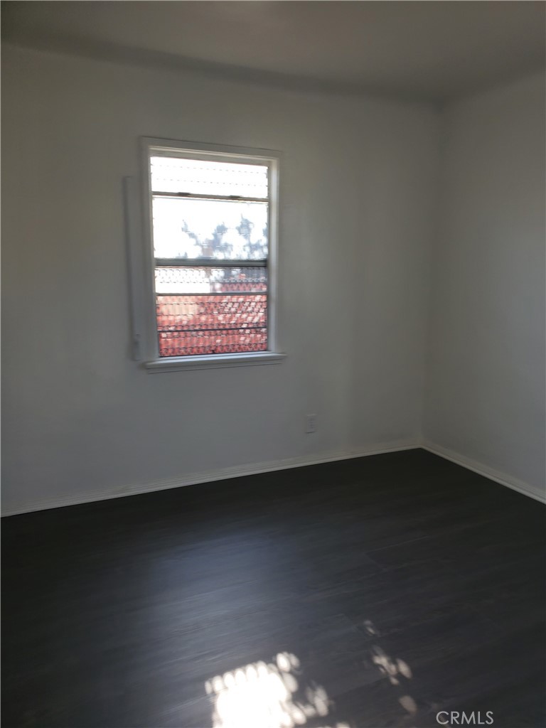 Los Angeles, California, 90044, United States, ,Residential,For Sale,1973669