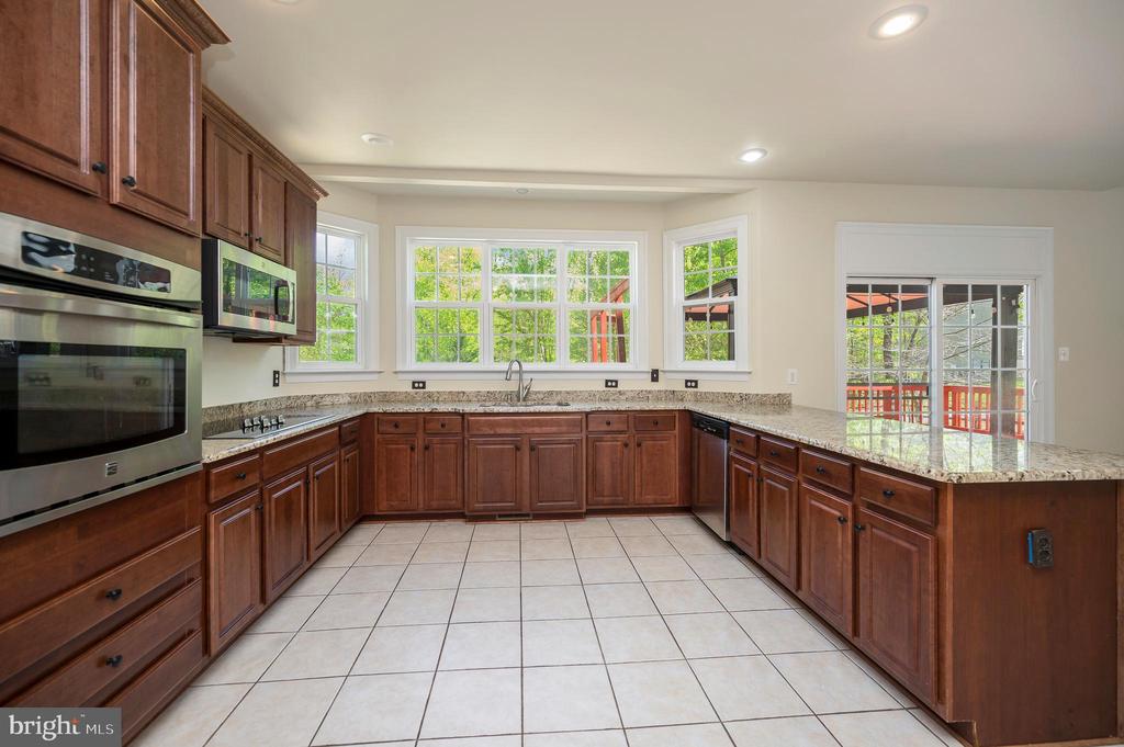 Stafford, Virginia, 22554, United States, 5 Bedrooms Bedrooms, ,5 BathroomsBathrooms,Residential,For Sale,2047982