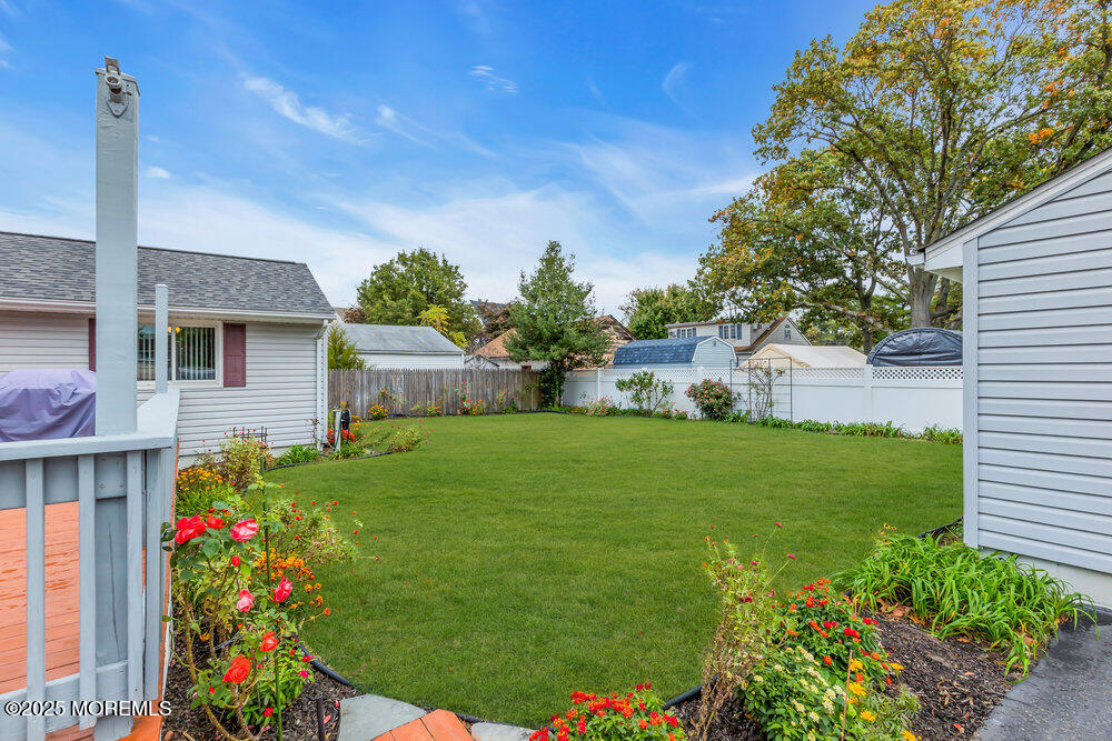 Hazlet, New Jersey, 07734, United States, 4 Bedrooms Bedrooms, ,2 BathroomsBathrooms,Residential,For Sale,1968911