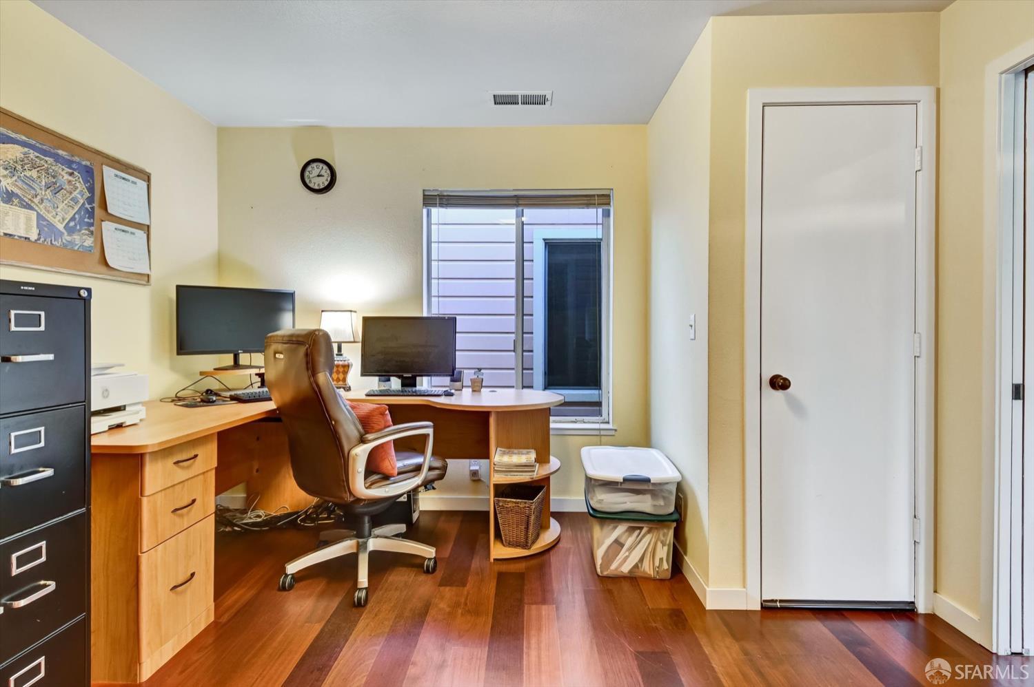 San Francisco, California, 94124, United States, 3 Bedrooms Bedrooms, ,2 BathroomsBathrooms,Residential,For Sale,1997310