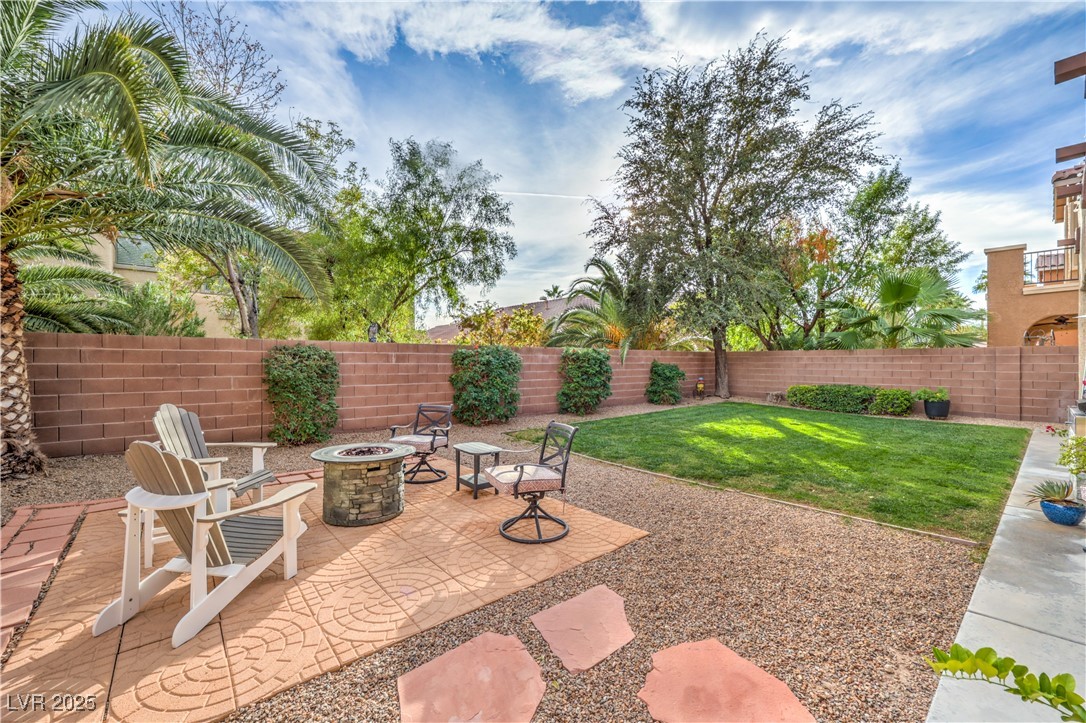 North Las Vegas, Nevada, 89084, United States, 5 Bedrooms Bedrooms, ,4 BathroomsBathrooms,Residential,For Sale,1989651