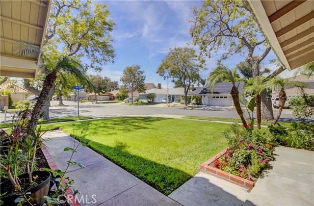 Anaheim Hills, California, 92807, United States, 4 Bedrooms Bedrooms, ,2 BathroomsBathrooms,Residential,For Sale,2034412
