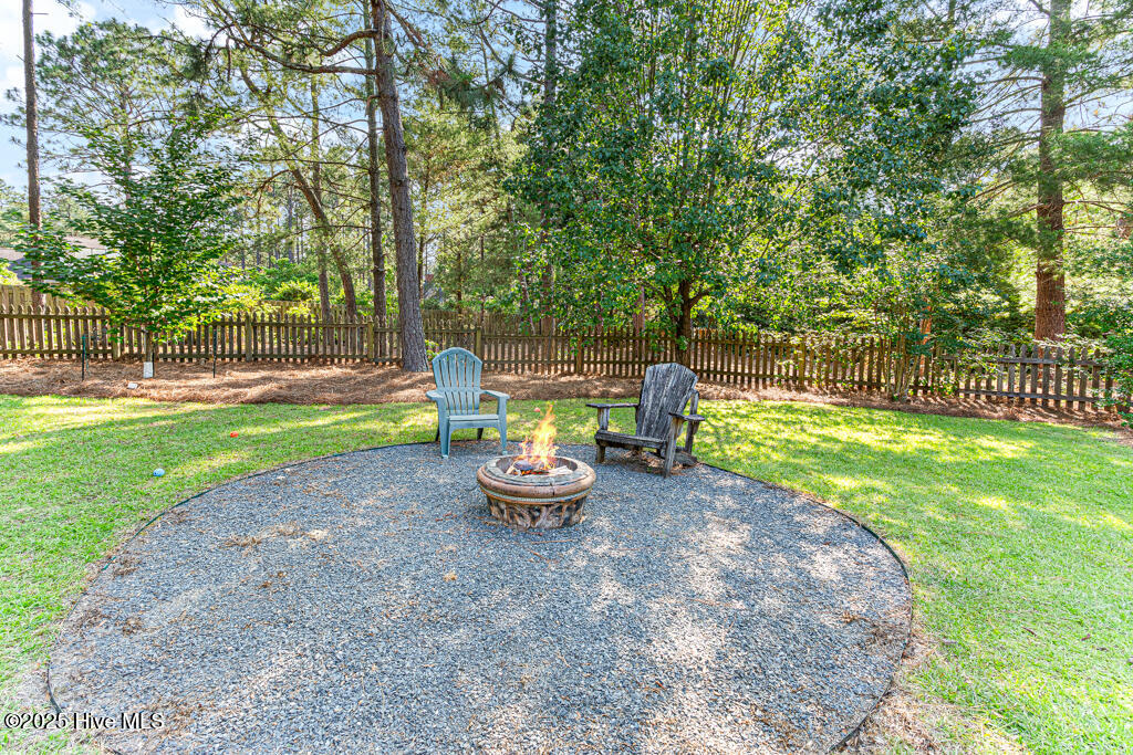 Pinehurst, North Carolina, 28374, United States, 3 Bedrooms Bedrooms, ,4 BathroomsBathrooms,Residential,For Sale,1875660