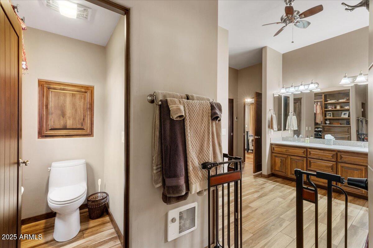 Camp Verde, Arizona, 86322, United States, 4 Bedrooms Bedrooms, ,3 BathroomsBathrooms,Residential,For Sale,1997165