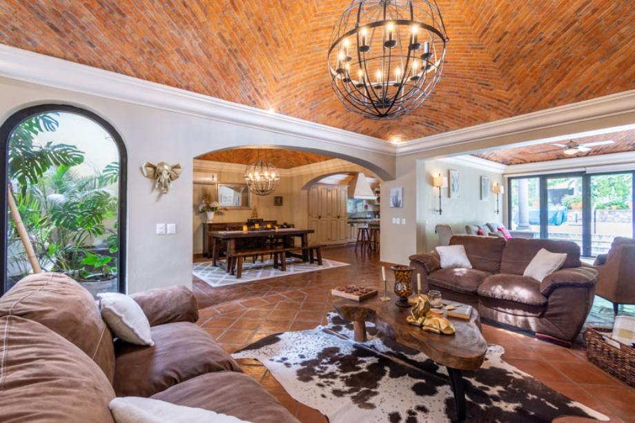Malaga, San Miguel de Allende, Guanajuato, 37797, Mexico, 4 Bedrooms Bedrooms, ,3 BathroomsBathrooms,Residential,For Sale,Malaga,1625691
