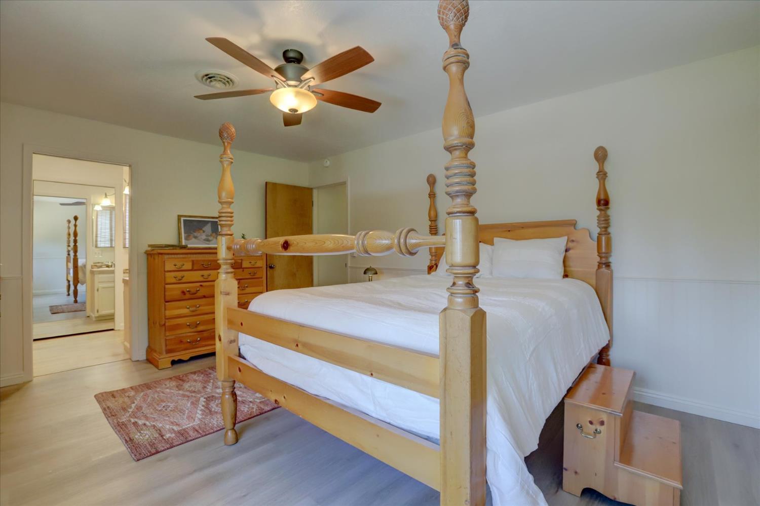 Nevada City, California, 95959, United States, 3 Bedrooms Bedrooms, ,3 BathroomsBathrooms,Residential,For Sale,1858077