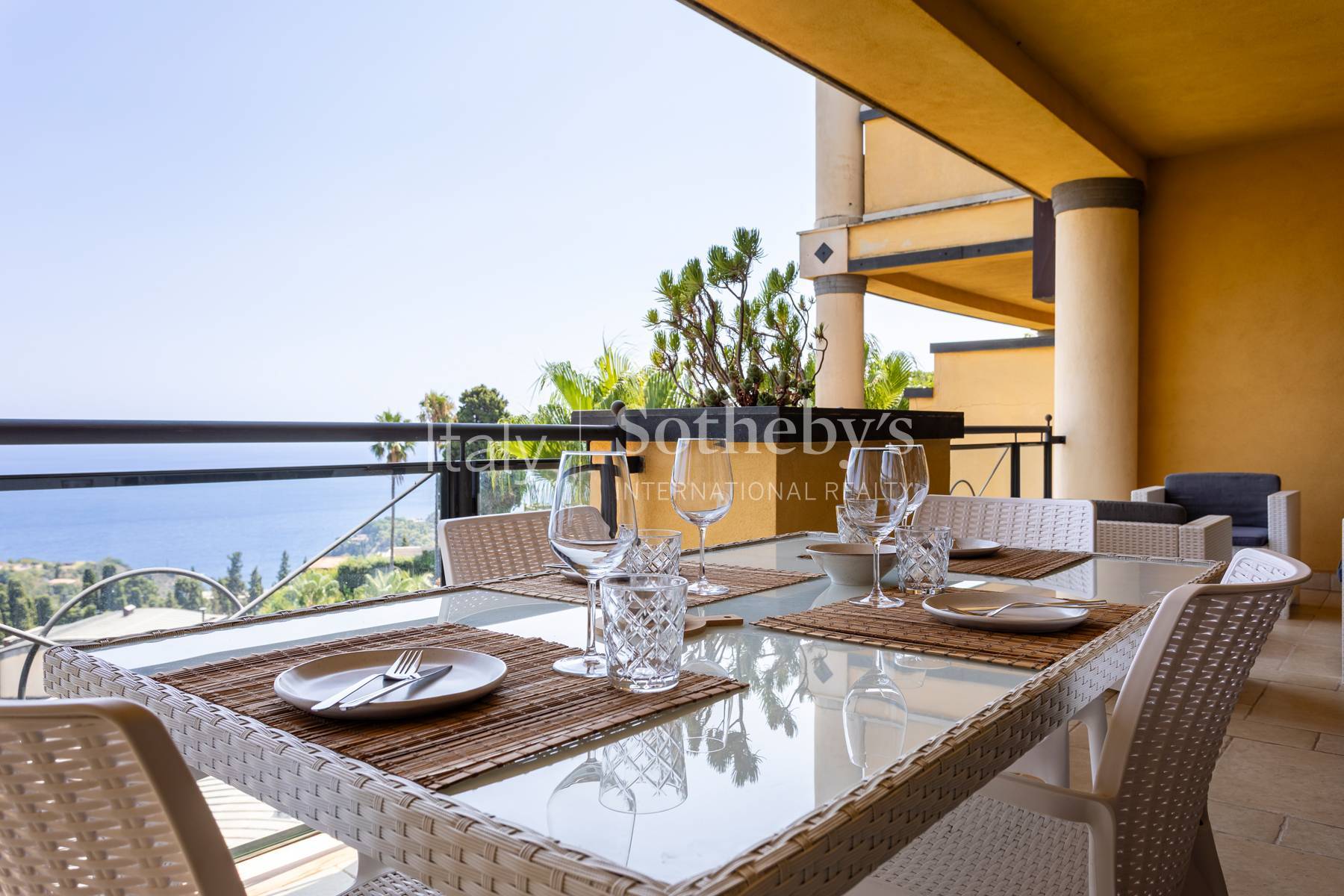  Sea-view apartment in an exclusive residence - 物件實景