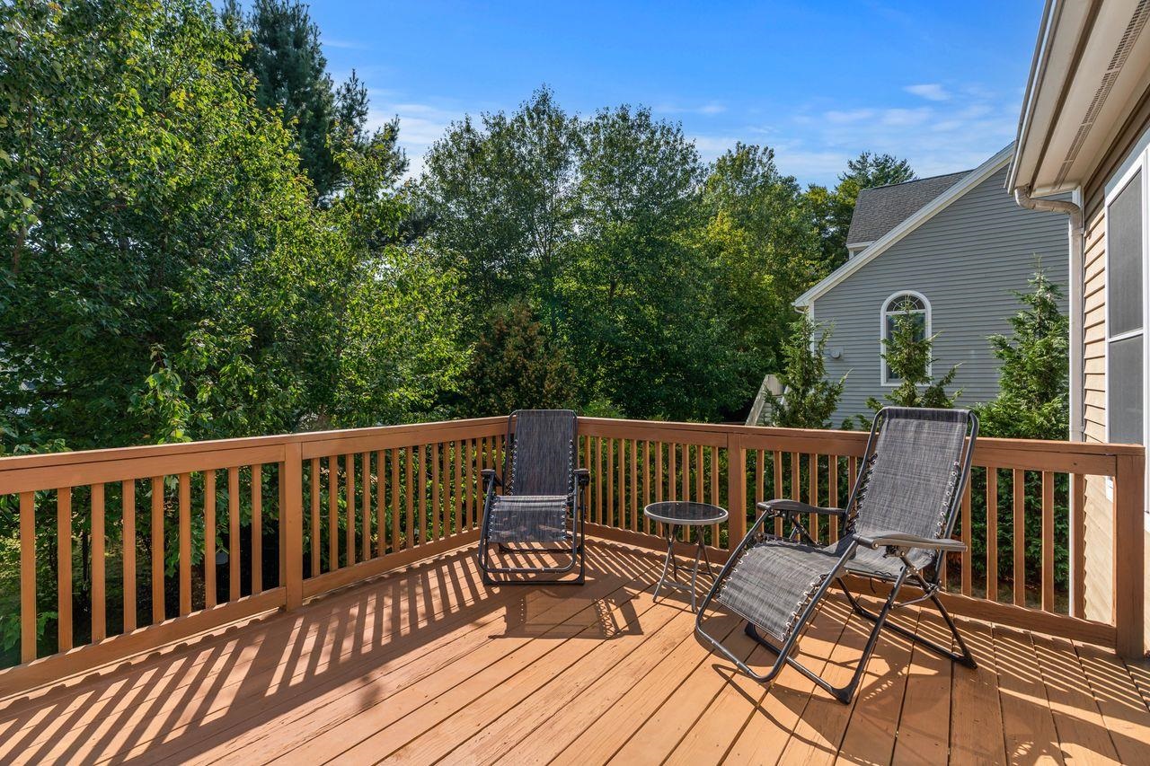 Exeter, New Hampshire, 03833, United States, 3 Bedrooms Bedrooms, ,2 BathroomsBathrooms,Residential,For Sale,1947077
