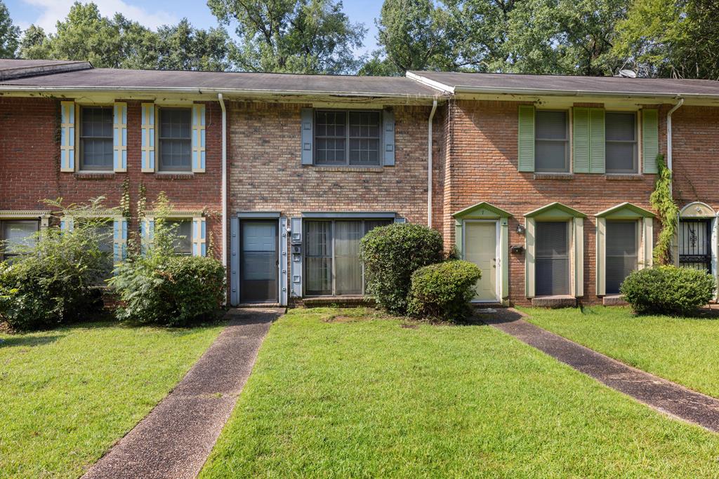 Oakley Dr, Columbus, GA 31906