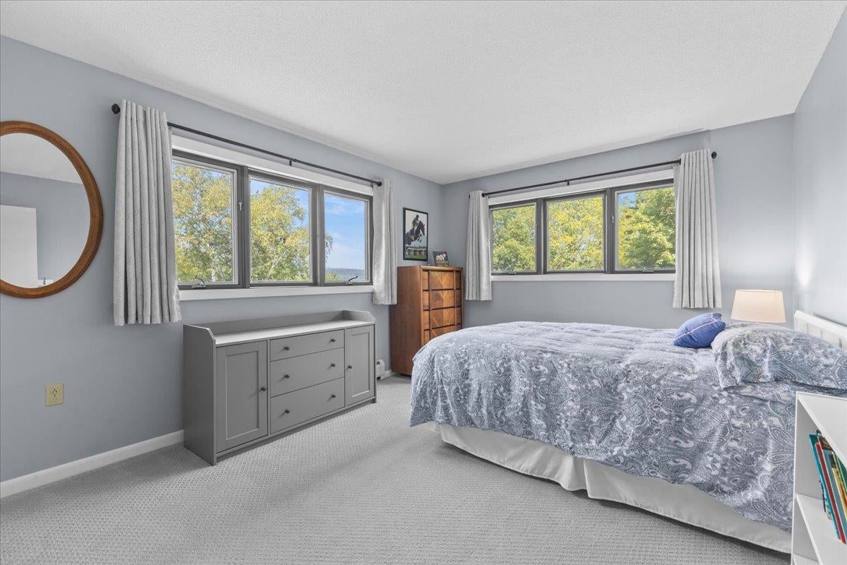 Stowe, Vermont, 05672, United States, 3 Bedrooms Bedrooms, ,2 BathroomsBathrooms,Residential,For Sale,1907047