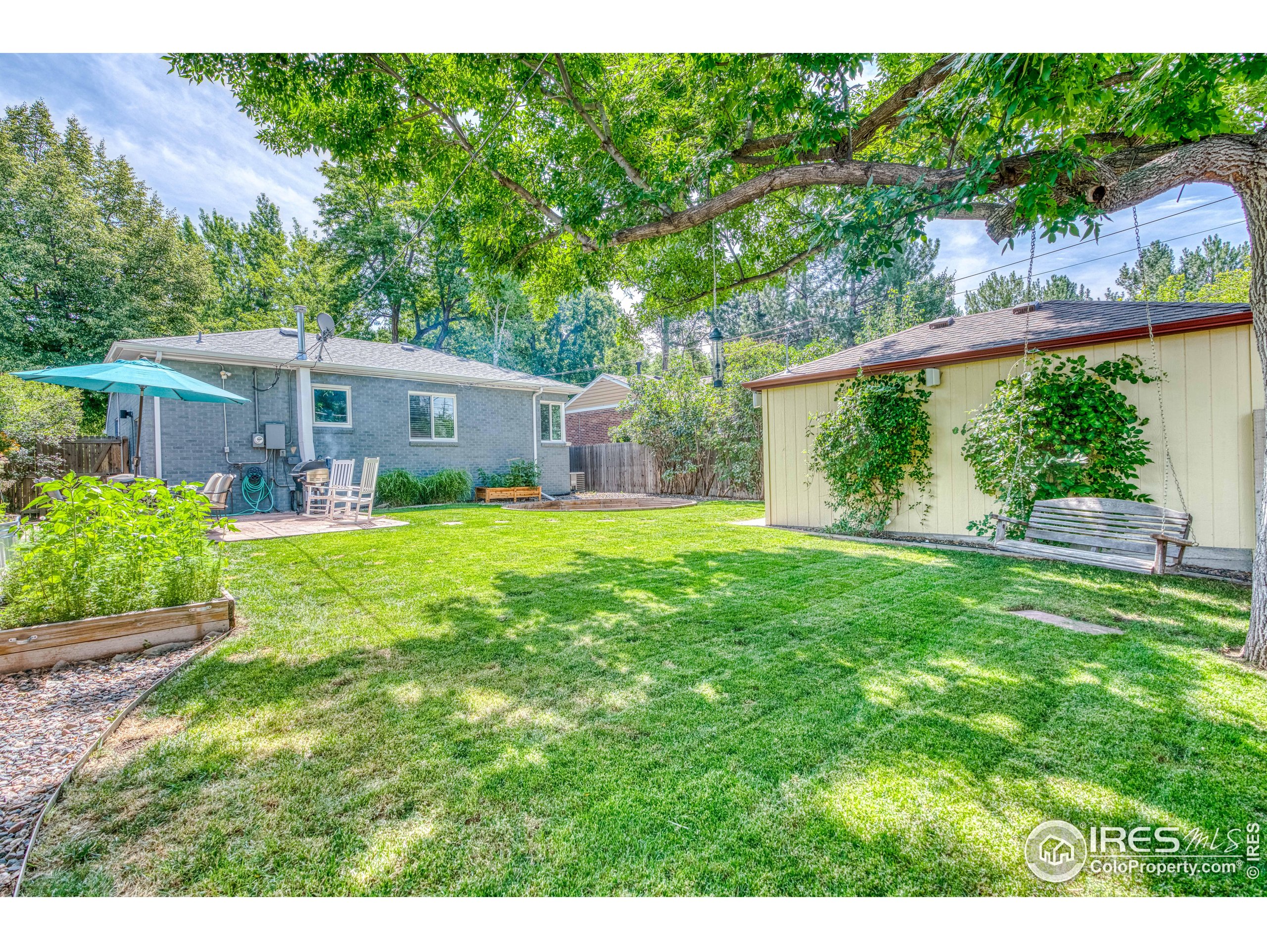 Denver, Colorado, 80220, United States, 4 Bedrooms Bedrooms, ,2 BathroomsBathrooms,Residential,For Sale,1901217