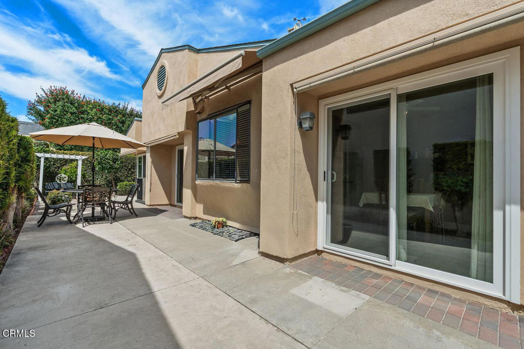 Ventura, California, 93004, United States, 2 Bedrooms Bedrooms, ,2 BathroomsBathrooms,Residential,For Sale,1940217