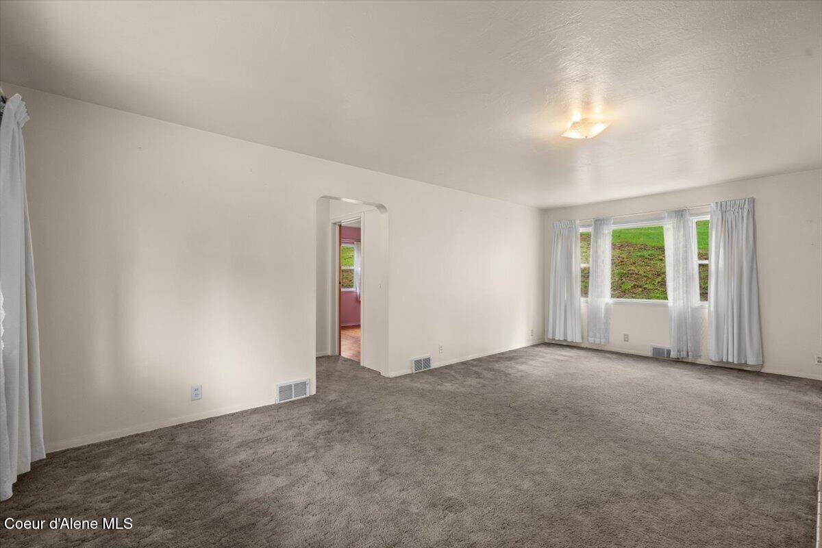 Wallace, Idaho, 83873, United States, 3 Bedrooms Bedrooms, ,1 BathroomBathrooms,Residential,For Sale,1984210