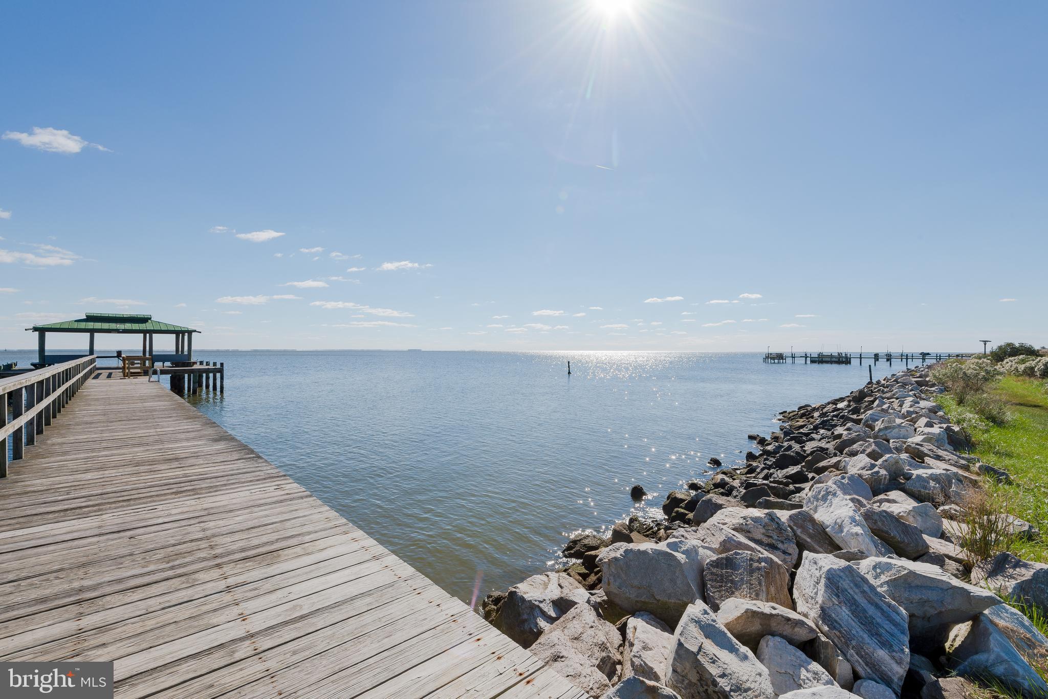 Shady Side, Maryland, 20764, United States, 4 Bedrooms Bedrooms, ,3 BathroomsBathrooms,Residential,For Sale,2011668