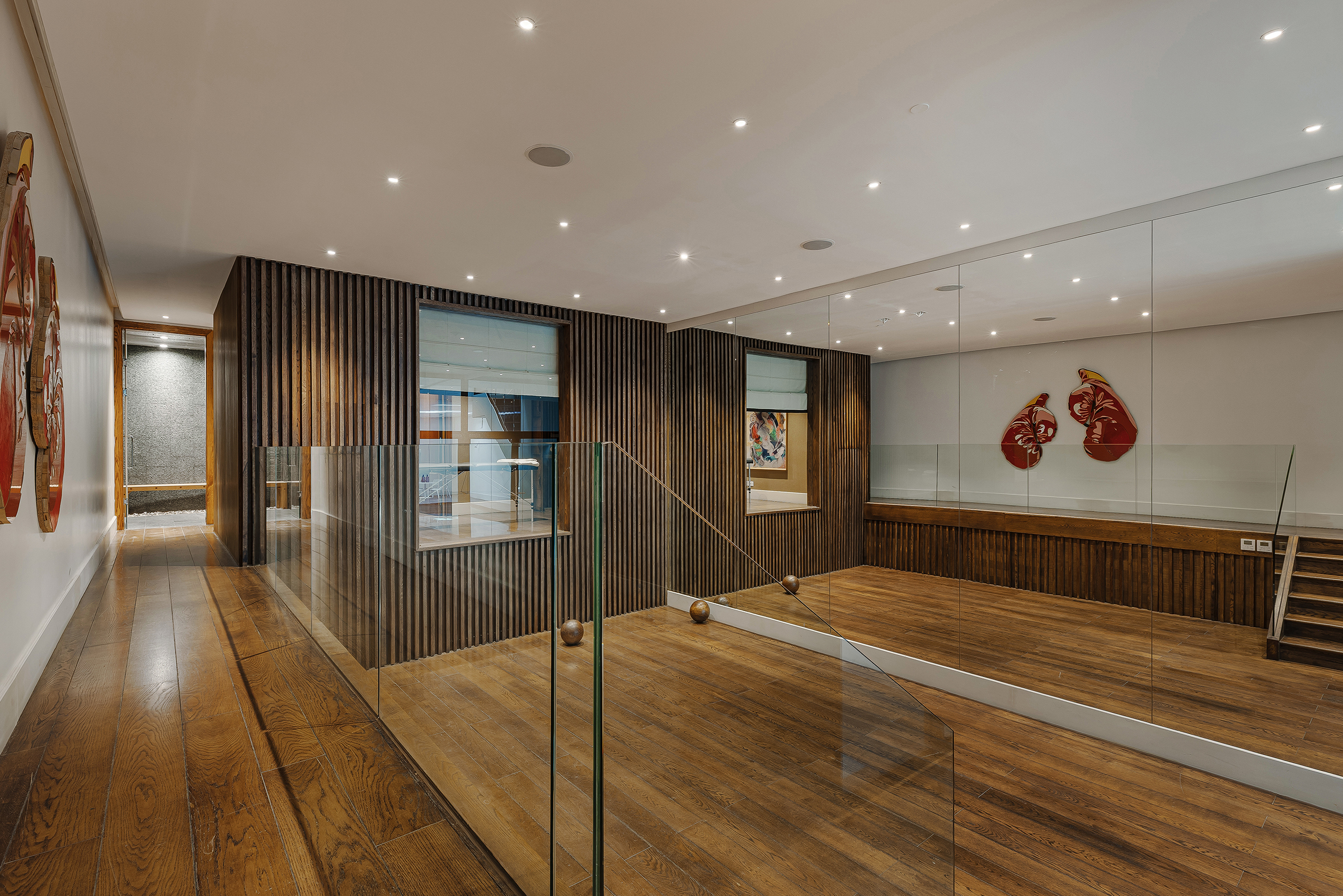  A Magnificent Six-Bedroom Residence with Pool and Roof Terrace in Kensington - 物件實景