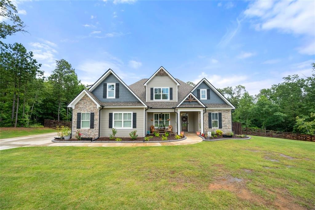 Douglasville, Georgia, 30135, United States, 4 Bedrooms Bedrooms, ,4 BathroomsBathrooms,Residential,For Sale,1940681