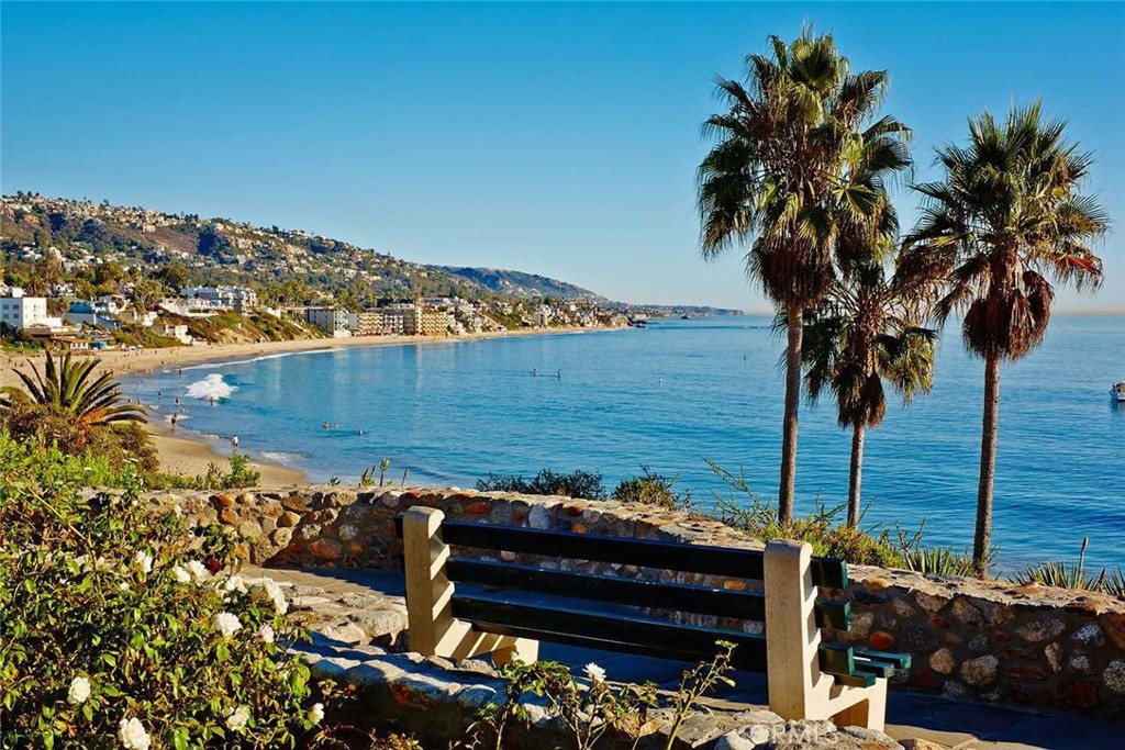 Irvine, California, 92618, United States, 5 Bedrooms Bedrooms, ,6 BathroomsBathrooms,Residential,For Sale,1950608